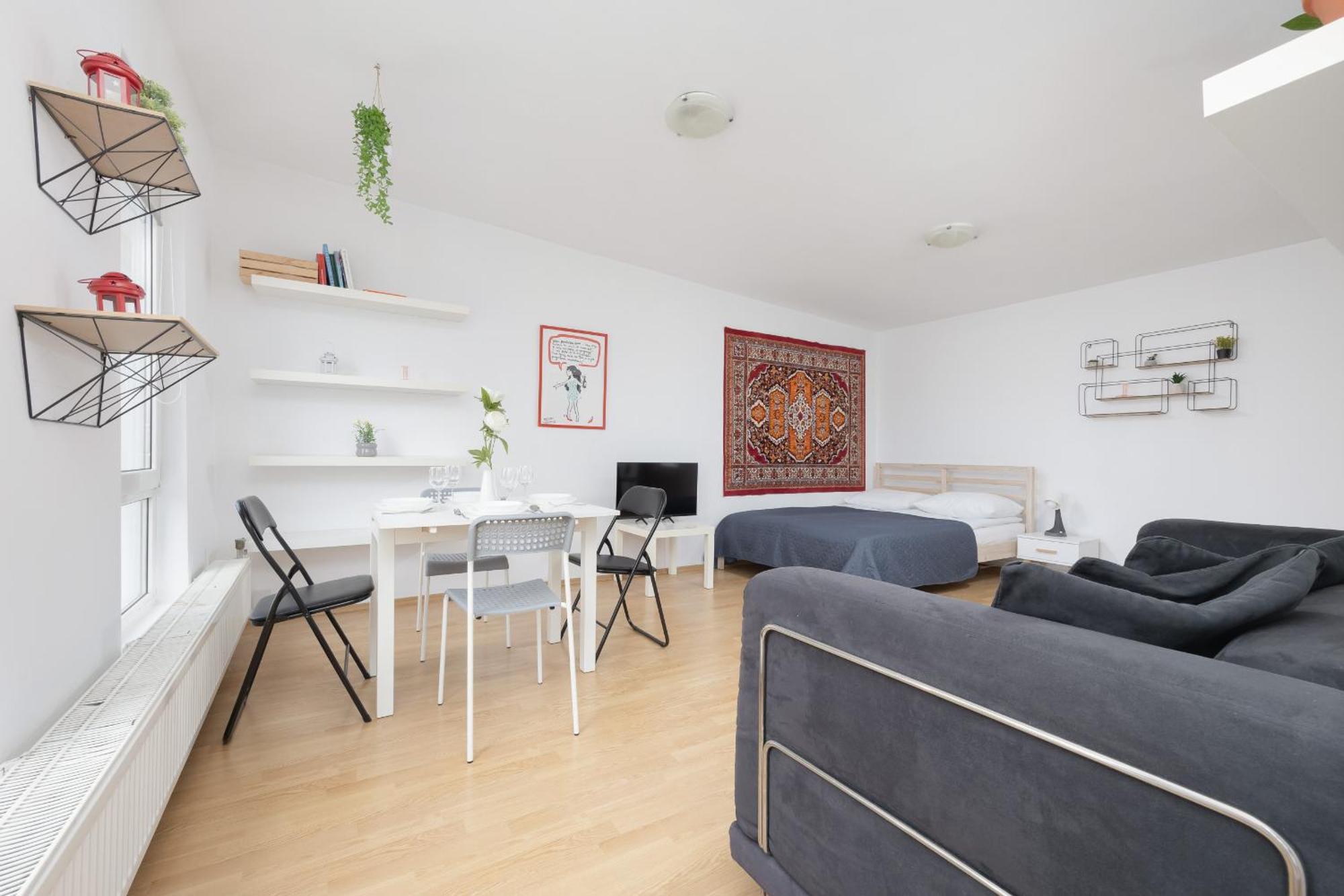 Rodzinne Studio Dla 4 Osob W Centrum Warszawy By Noclegi Renters Warsaw Exterior photo
