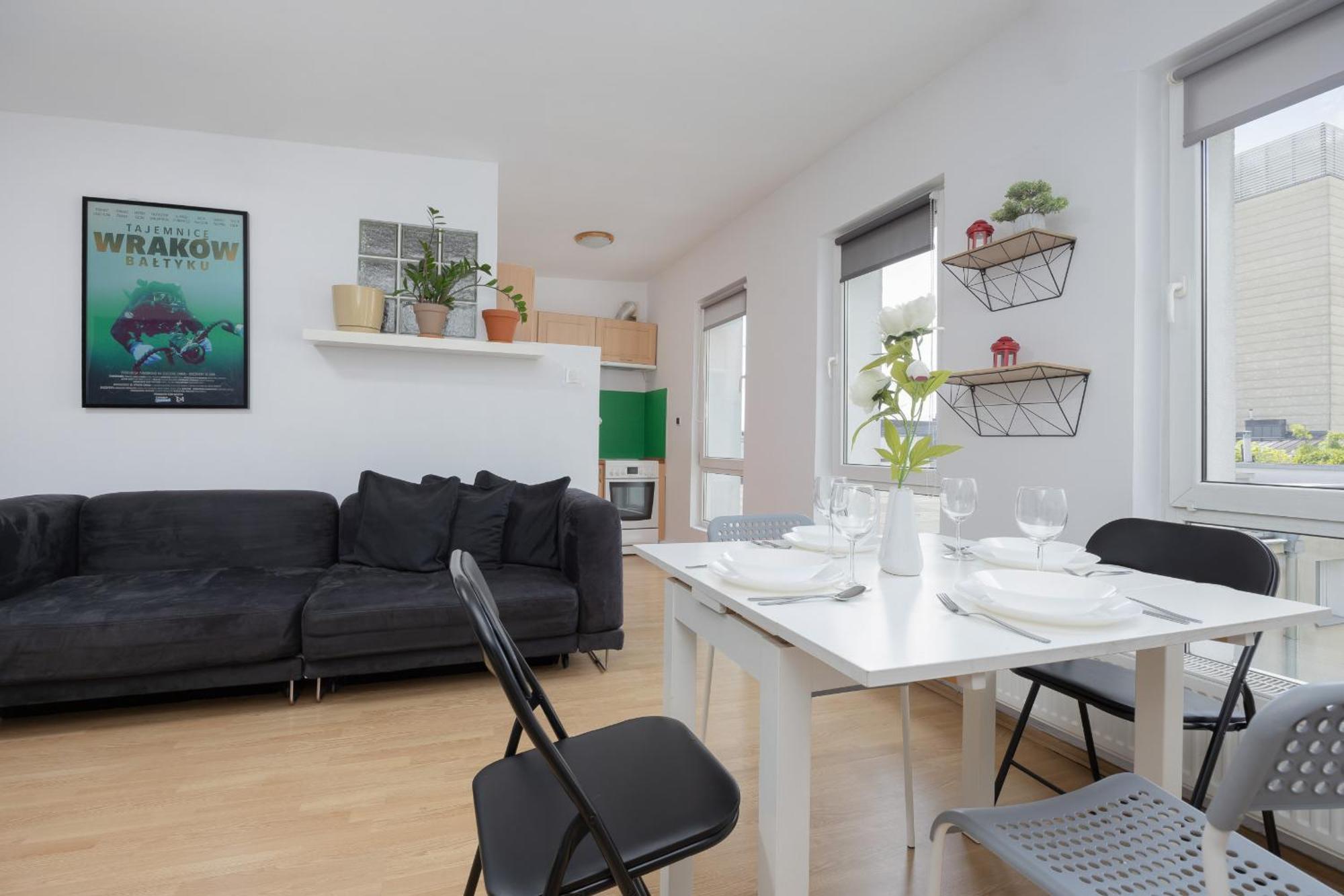 Rodzinne Studio Dla 4 Osob W Centrum Warszawy By Noclegi Renters Warsaw Exterior photo